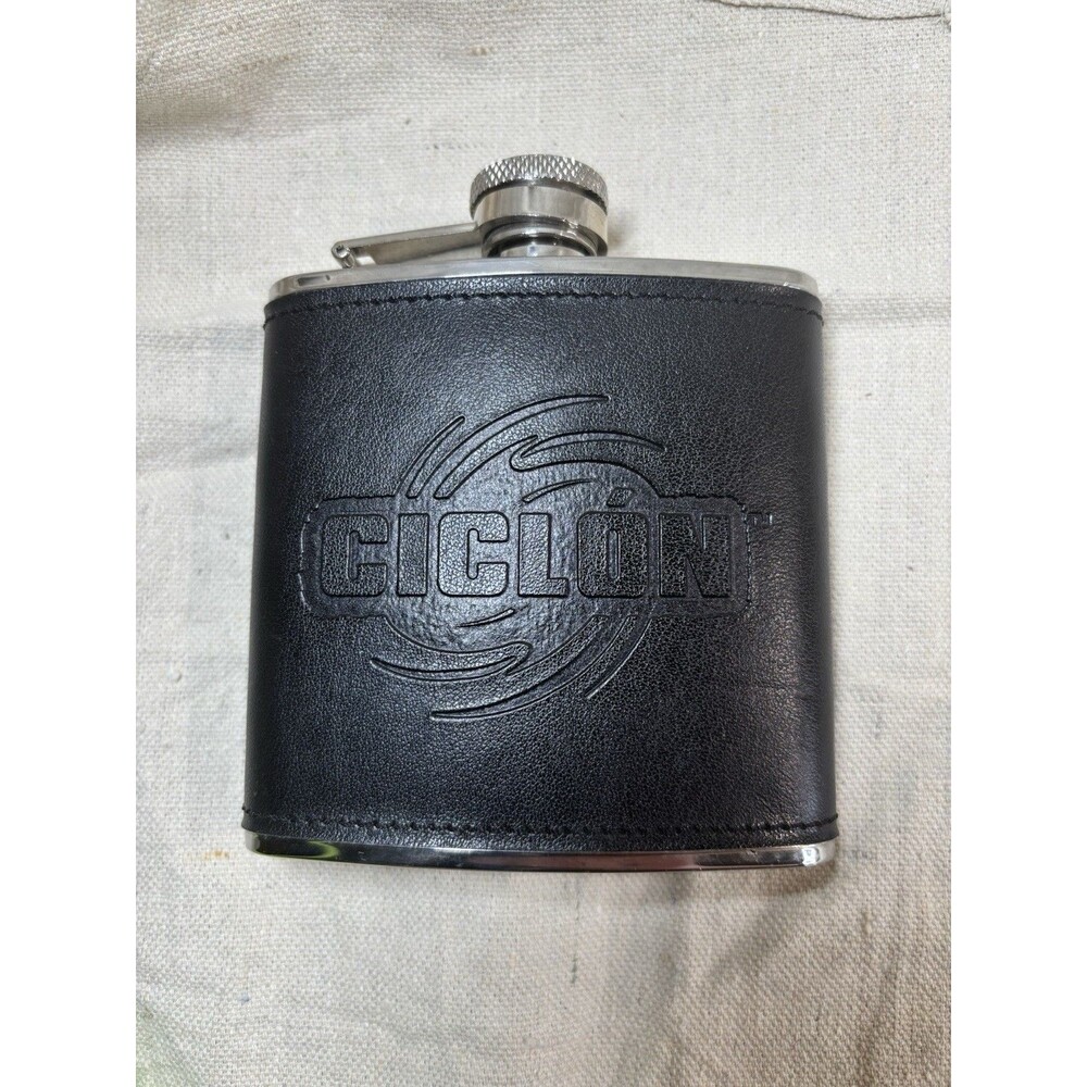 Ciclón Hip Flask Stainless Steel 5oz Black Faux Leather Pocket Flask